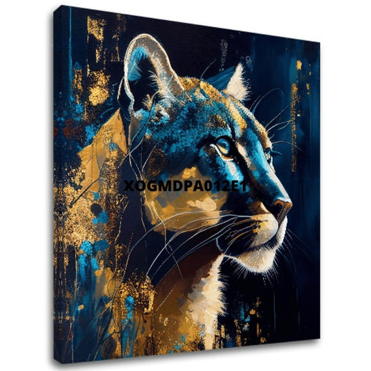 Арт деко картина на платно с мотив PREMIUM ART - Silent Puma's Gaze, пейзаж, природа в синьо-златно нюанси, величествена атмосфера, подходяща за работен кабинет – основна