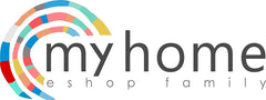 Платно с логото на My Home Eshop Family, изобразяващо цветни сегменти, образуващи полукръг, и сив текст на бял фон, окачено в модерен интериор над дървена конзола Papilora.