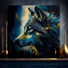Арт деко картина на платно с мотив PREMIUM ART - Wilderness in Wolf Eyes, vlk в синьо-златно нюанси, интензивна атмосфера, подходяща за работен кабинет – продукт
