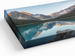 Детайл на gallery-wrap ръба на панорамната картина – качествено памучно платно 340 g/m²