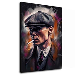 Ръчно рисувана картина на платно с мотив Tommy Shelby: Крал ulíc, пура в сиво-черно нюанси | Картина Tommy Shelby: Крал ulíc – основна
