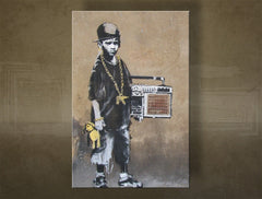 В бохо стил картина на платно с мотив Street ART – Banksy, море и плаж в виолетово-синьо нюанси, градски живот и детство, многопанелно изпълнение – основна