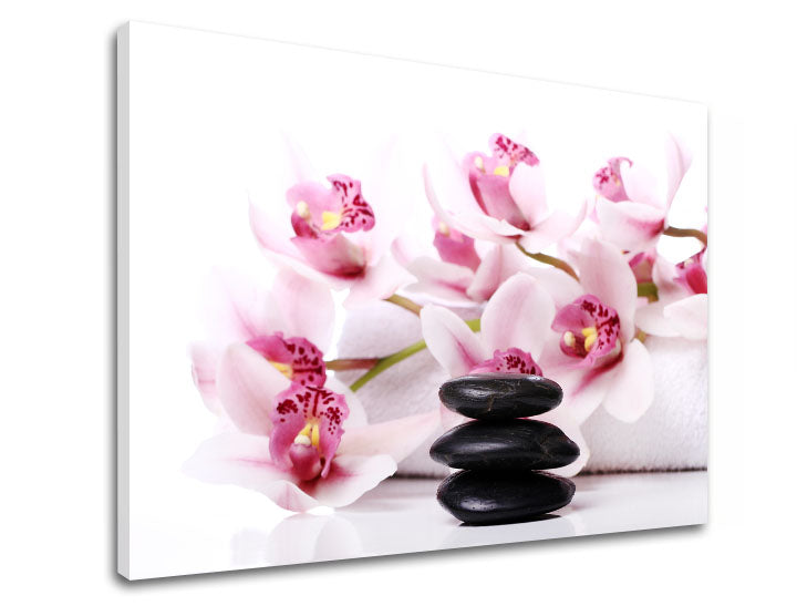 Класическа картина на платно с мотив FENG SHUI, детски мотив, цветя, море и плаж, природа в бяло-бежово нюанси, спокойна атмосфера, подходяща за хол – продукт
