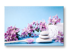 Класическа картина на платно с мотив FENG SHUI, цветя, природа в бяло-виолетово нюанси, спокойна атмосфера, пролетна атмосфера, подходяща за хол – основна