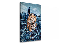 Поп арт картина на платно с мотив TIGER V PRÍRODE 001, тигър, дървета, небе, облаци в бяло-синьо нюанси, спокойна атмосфера, подходяща за хол – продукт