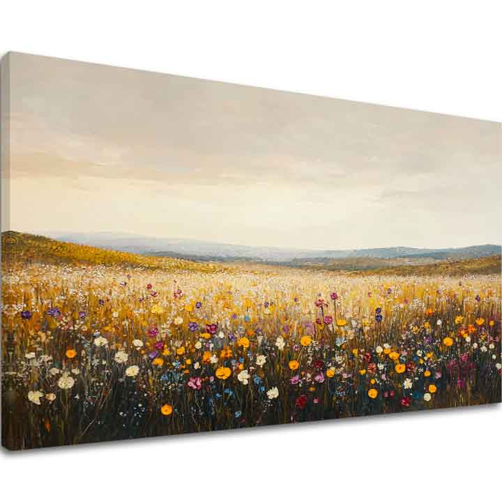 Ръчно рисувана картина на платно с мотив тайна súmraku, ливада, небе в златно-оранжево нюанси, спокойна атмосфера, природа и растеж и развитие – основна