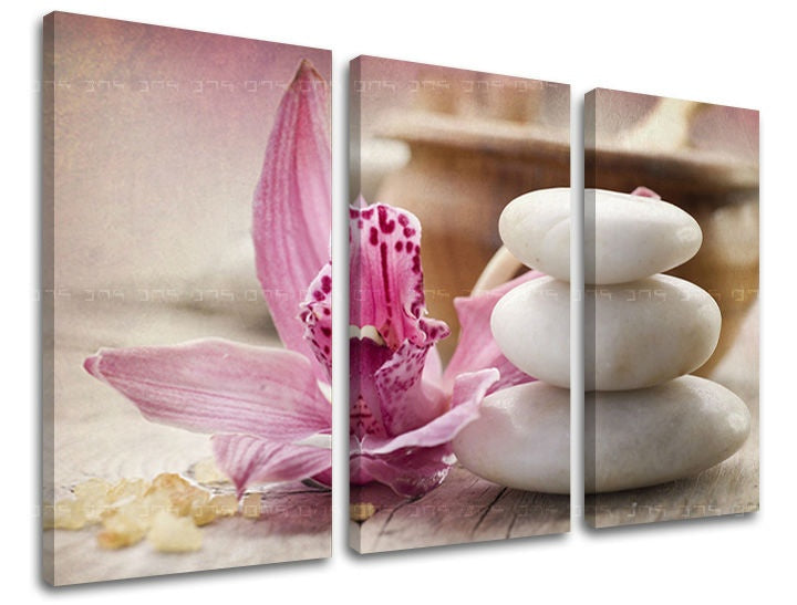Класическа картина на платно с мотив FENG SHUI, орхидея, цветя, природа в бяло-бежово нюанси, спокойна атмосфера, природа, подходяща за хол – основна