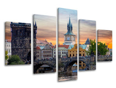 Класическа картина на платно с мотив ГРАД PRAHA, Praha, архитектура в многоцветн нюанси, спокойна атмосфера, многопанелно изпълнение, подходяща за офис – основна