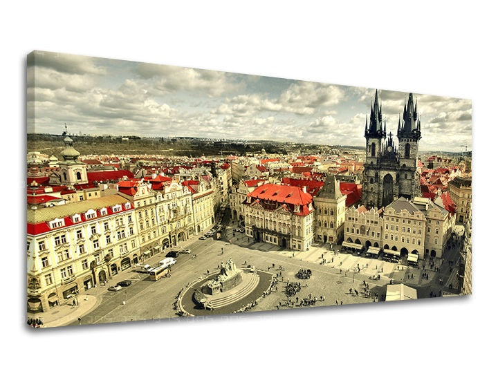 Класическа картина на платно с мотив Panoráma ГРАД PRAHA, архитектура, градски мотив, религиозен мотив в бежово-червено нюанси, подходяща за работен кабинет – основна