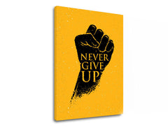 Модерна картина на платно с мотив Never give up, мотивационен цитат в черно-жълто нюанси, сила, подходяща за офис | Мотивационна картина за стена Never give up – продукт