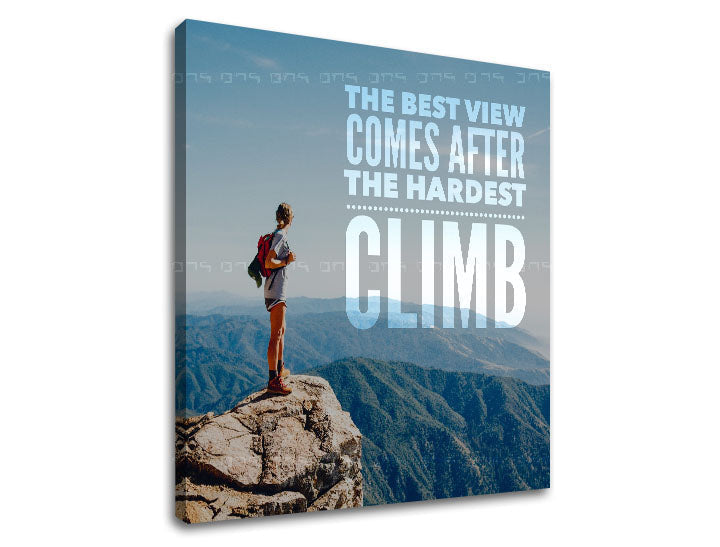 Модерна картина на платно с мотив The best view comes, небе, пейзаж, мотивационен цитат в бяло-синьо нюа��си, окуражаваща атмосфера, подходяща за офис – продукт