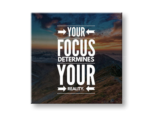 Поп арт картина на платно с мотив Your focus, планини, небе, облаци, залез в бяло нюанси, вдъхновяваща атмосфера, природа, подходяща за офис – основна