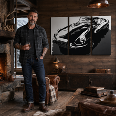 Ръчно рисувана картина POP Art JAGUAR 3 броя – картина в модерен мъжки интериор, lifestyle визуализация. Доминиращи цветове: черно, бяло, сиво.