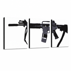 Ръчно рисувана картина POP Art M-16 3 части m16a4 – 3D визуализация на ръчно рисувано платно на бял фон. Доминиращи цветове: черно, бяло.